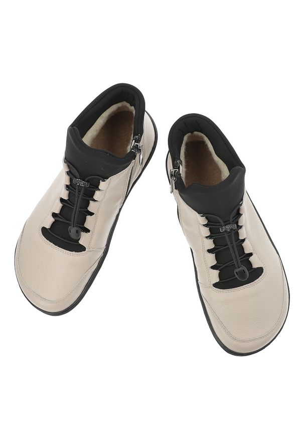 Beżowe Trzewiki Wasak Ocieplane Buty Barefoot Damskie. Okazja: na co dzień, na spacer. Kolor: beżowy. Materiał: skóra. Wzór: grochy. Styl: casual, elegancki