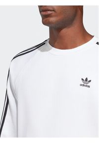 Adidas - adidas Bluza Adicolor Classics 3-Stripes Crew Sweatshirt IA4862 Biały Regular Fit. Kolor: biały. Materiał: bawełna #5