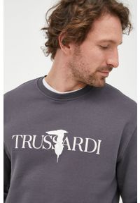 Trussardi Jeans - Trussardi bluza bawełniana męska kolor szary z nadrukiem. Kolor: szary. Materiał: bawełna. Wzór: nadruk #2