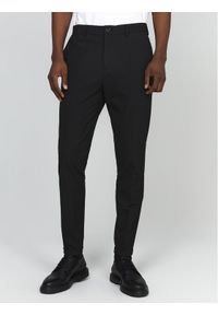 Matinique Spodnie materiałowe Liam 30205157 Czarny Regular Fit. Kolor: czarny. Materiał: syntetyk