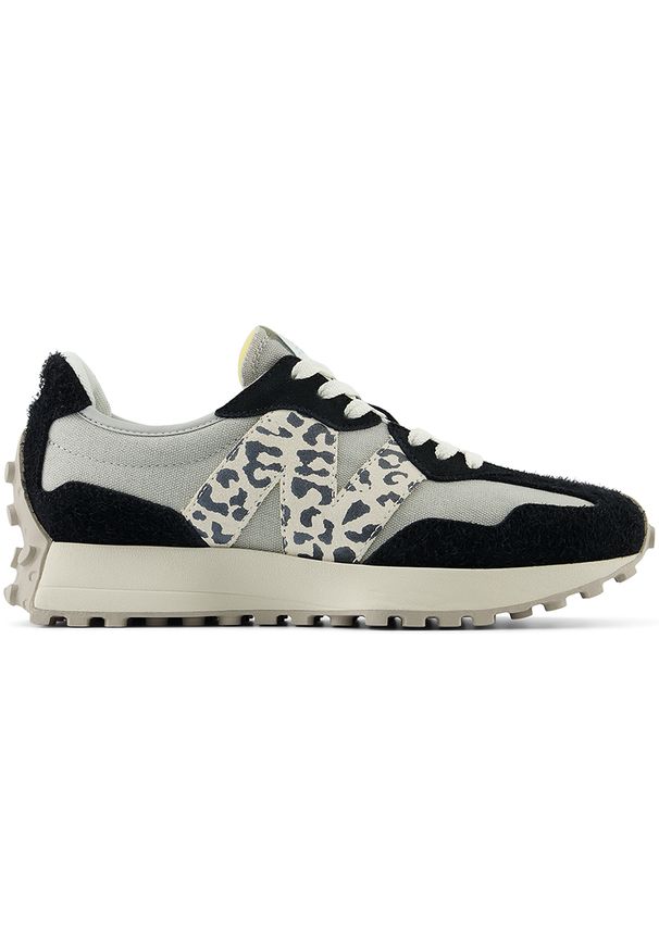 Buty damskie New Balance WS327AP – szare. Okazja: na co dzień. Kolor: szary. Materiał: dresówka, zamsz, skóra, guma. Szerokość cholewki: normalna. Wzór: nadruk, motyw zwierzęcy. Sezon: wiosna