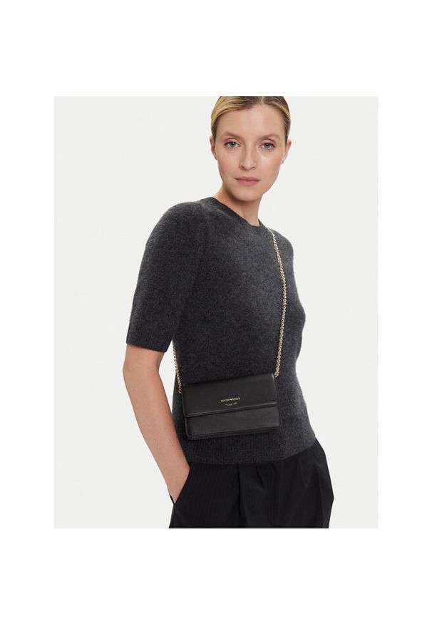 Torebka Emporio Armani. Kolor: czarny