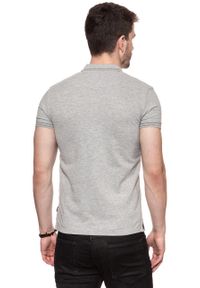 Wrangler - POLO WRANGLER S/S POLO MID GREY MEL W7B58K437. Typ kołnierza: polo #9