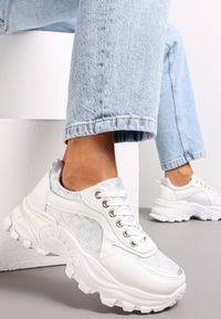 Renee - Białe Sneakersy z Metaliczną Nitką na Grubej Podeszwie Melimeda. Kolor: biały #1