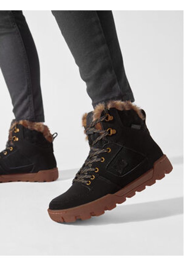 DC Shoes Trzewiki Manteca 4 ADJB100012 Czarny. Kolor: czarny. Materiał: skóra