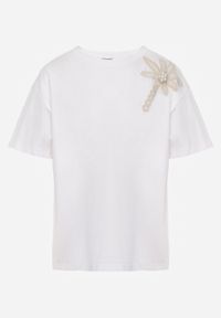 Born2be - Biały Bawełniany T-shirt z Ozdobną Aplikacją z Perełek i Cyrkonii Haidea. Okazja: na co dzień. Kolor: biały. Materiał: bawełna. Wzór: aplikacja. Styl: elegancki, casual #8