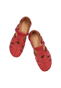 Czerwone Sandały Kampa Damskie Skórzane Obuwie. Okazja: na co dzień. Kolor: czerwony. Materiał: skóra. Styl: casual #3