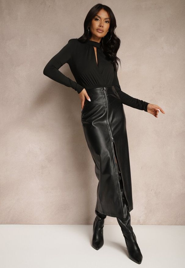Renee - Czarna Spódnica Ołówkowa High Waist z Ekoskóry z Ozdobnym Suwakiem Seleeti. Okazja: na co dzień, na imprezę. Stan: podwyższony. Kolor: czarny. Materiał: tiul. Styl: wizytowy, casual