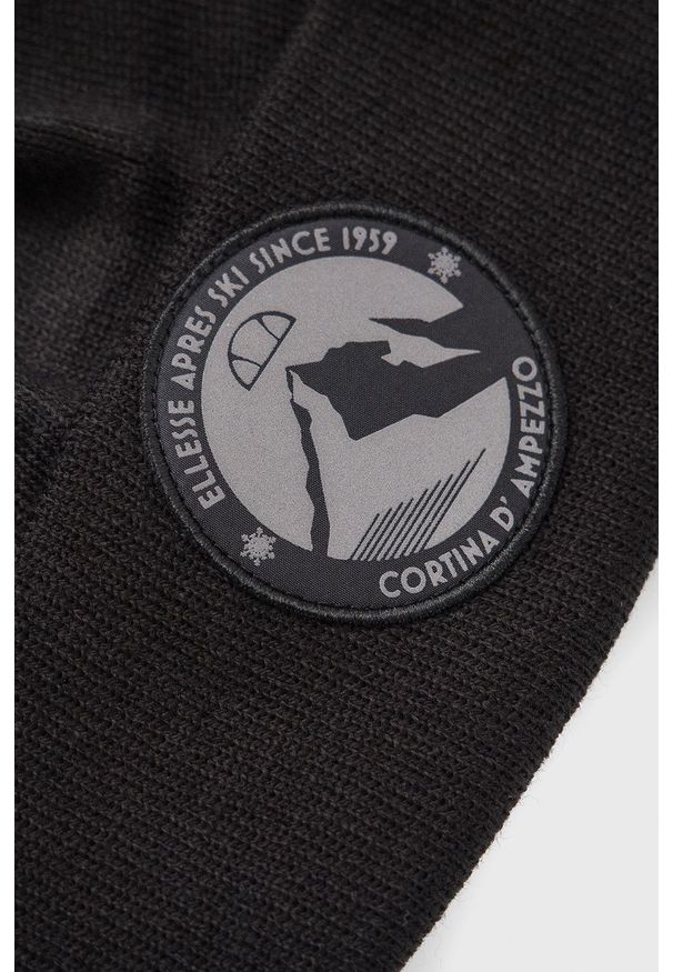 Ellesse Czapka kolor czarny z cienkiej dzianiny. Kolor: czarny. Materiał: dzianina