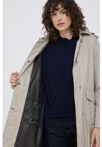 Geox trencz damski kolor beżowy przejściowy. Okazja: na co dzień. Kolor: beżowy. Materiał: włókno, materiał. Styl: casual #2