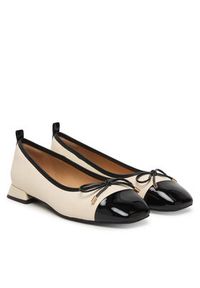 Clarks Półbuty Ubree15 Poppy 26186333 Écru. Kolor: kremowy. Materiał: skóra #5