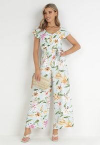 Born2be - Jasnoniebieski Kombinezon Arola. Kolor: niebieski. Materiał: tkanina, materiał. Długość rękawa: na ramiączkach. Długość: długie. Wzór: aplikacja #1