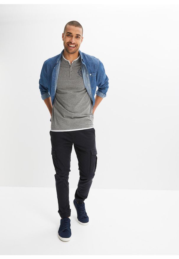 bonprix - T-shirt z dekoltem Henley, krótki rękaw (2 szt.), z czystej bawełny organicznej. Typ kołnierza: typu henley. Kolor: niebieski. Materiał: bawełna. Długość rękawa: krótki rękaw. Długość: krótkie