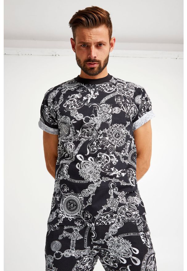 Versace Jeans Couture - T-SHIRT VERSACE JEANS COUTURE. Materiał: bawełna