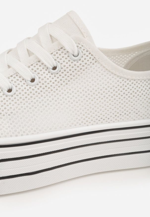 Born2be - Białe Trampki na Grubej Podeszwie z Ażurową Cholewką Nalivera. Okazja: na co dzień. Kolor: biały. Materiał: jeans, skóra. Szerokość cholewki: normalna. Wzór: ażurowy. Styl: rockowy, casual