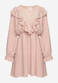 Born2be - Różowa Rozkloszowana Sukienka o Kopertowym Kroju z Falbankami Celonara. Okazja: na imprezę. Typ kołnierza: kołnierz z falbankami. Kolor: różowy. Typ sukienki: kopertowe. Styl: elegancki #2