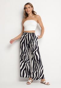 Born2be - Biało-Granatowe Szerokie Spodnie z Wysokim Stanem z Paskami Lisavitia. Okazja: na co dzień. Stan: podwyższony. Kolor: biały. Styl: elegancki, casual #3
