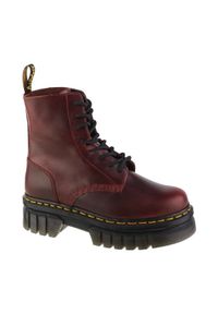 Buty Dr. Martens Audrick DM27818211 czerwone. Okazja: na co dzień. Kolor: czerwony. Materiał: skóra. Obcas: na obcasie. Styl: klasyczny, vintage, casual. Wysokość obcasa: średni #3