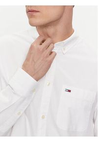 Tommy Jeans Koszula Oxford DM0DM18335 Biały Regular Fit. Kolor: biały. Materiał: bawełna #4