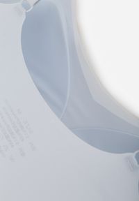 Born2be - Niebieski Bezszwowy Biustonosz Bez Fiszbin z Usztywnianymi Miseczkami Leavessa. Kolor: niebieski. Materiał: tkanina #5