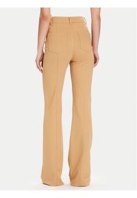 Guess Spodnie materiałowe W5BB16 KCMU2 Beżowy Flare Fit. Kolor: beżowy. Materiał: syntetyk