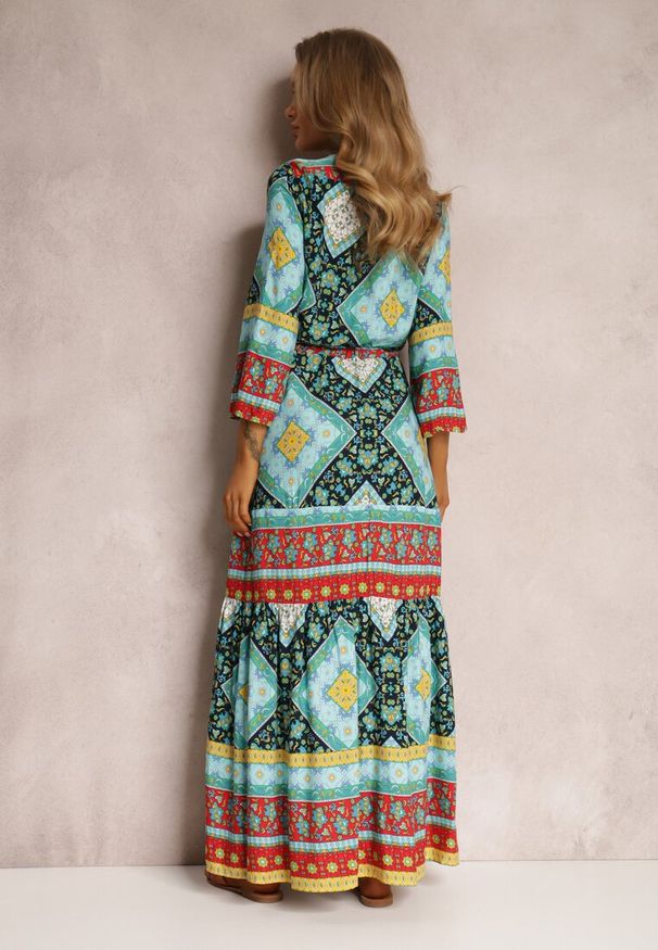 Renee - Ciemnozielono-Niebieska Sukienka Enysius. Kolor: niebieski. Wzór: kolorowy. Styl: boho. Długość: maxi