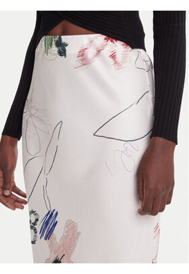 Desigual Spódnica maxi Paul 25WWFW07 Biały Regular Fit. Kolor: biały. Materiał: wiskoza