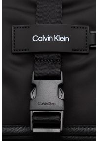 Calvin Klein plecak męski kolor czarny duży gładki. Kolor: czarny. Materiał: włókno. Wzór: gładki