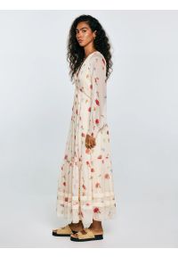 Big-Star - Sukienka damska maxi z motywem kwiatowym kremowa Ester 103. Kolor: biały. Materiał: wiskoza, koronka. Długość rękawa: długi rękaw. Wzór: kwiaty. Długość: maxi #4