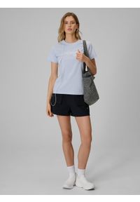 4f - 4F T-shirt regular z nadrukiem damski - niebieski L. Okazja: na co dzień, na spacer, do pracy. Kolor: niebieski. Materiał: materiał, bawełna. Wzór: nadruk. Styl: casual #2