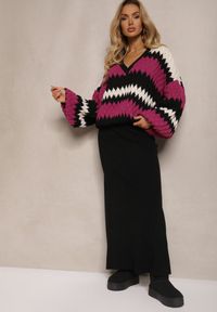 Renee - Czarna Spódnica z Wełną High Waist o Rozkloszowanym Kroju Emirela. Okazja: do pracy, na spotkanie biznesowe. Stan: podwyższony. Kolor: czarny. Materiał: wełna. Styl: elegancki, wizytowy, biznesowy #4
