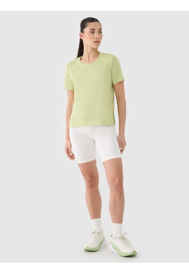 4f - 4F Koszulka treningowa oversize szybkoschnąca damska - zielona XXL. Kolor: zielony. Materiał: poliester, elastan, materiał, włókno, dzianina. Długość rękawa: krótki rękaw. Długość: krótkie. Wzór: ze splotem, gładki, jednolity. Sport: fitness