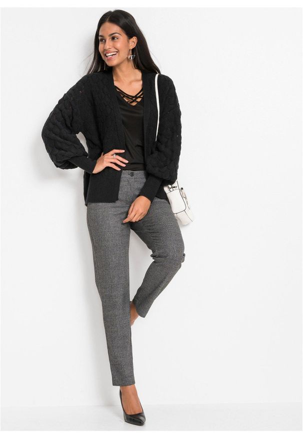 bonprix - Sweter ażurowy bez zapięcia. Kolor: czarny. Wzór: ażurowy