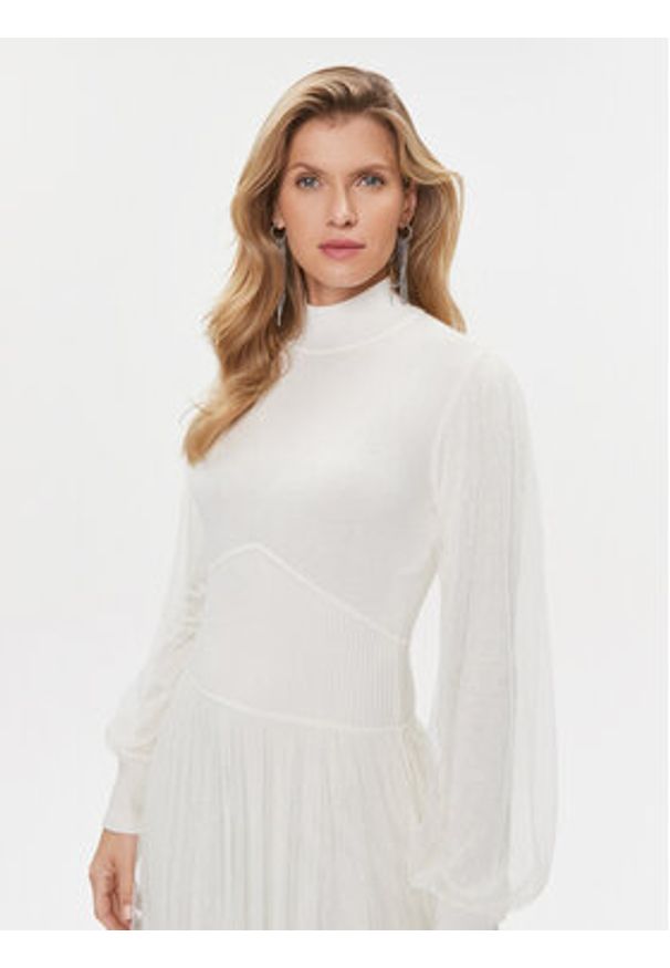 TwinSet - TWINSET Sukienka dzianinowa 232TT3413 Écru Regular Fit. Materiał: syntetyk