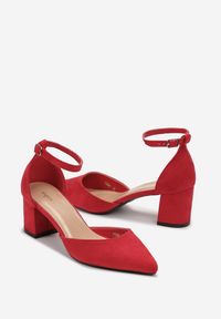 Renee - Czerwone Czółenka na Obcasie z Imitacji Zamszu z Noskiem w Szpic Vertica. Okazja: do pracy, na spotkanie biznesowe. Kolor: czerwony. Materiał: zamsz. Obcas: na obcasie. Styl: wizytowy, biznesowy, elegancki. Wysokość obcasa: średni #3