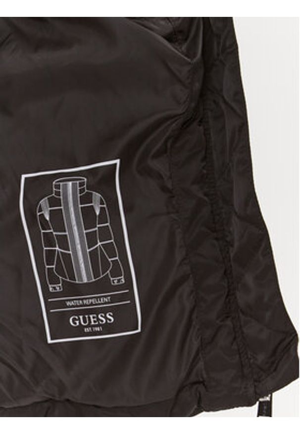 Guess Kurtka zimowa Lucia W3BL19 WEX12 Czarny Regular Fit. Kolor: czarny. Materiał: syntetyk. Sezon: zima