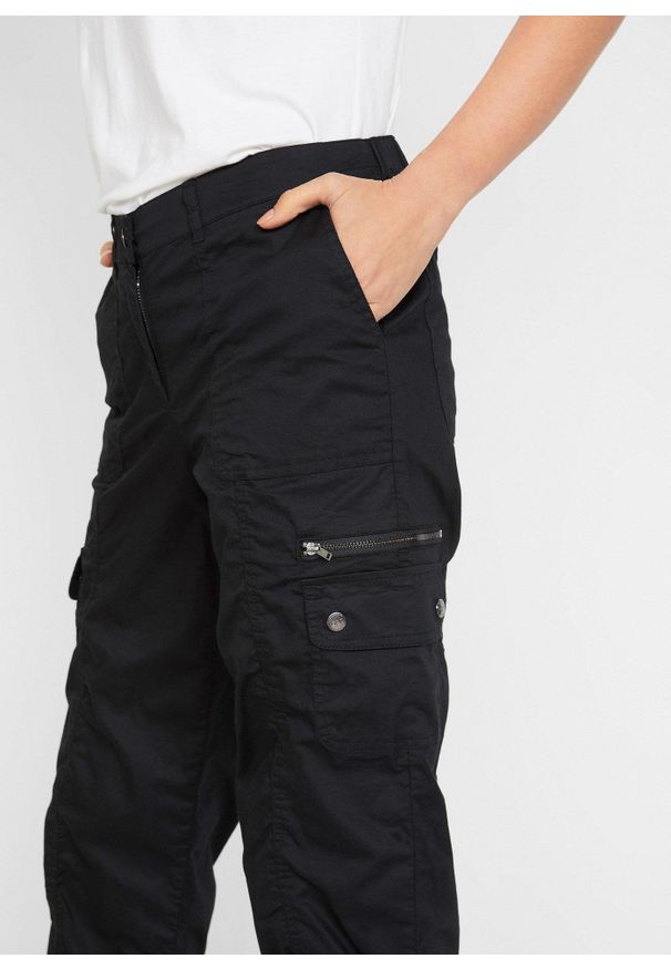 bonprix - Dżinsy bojówki z bawełny, mid waist. Kolor: czarny. Materiał: bawełna