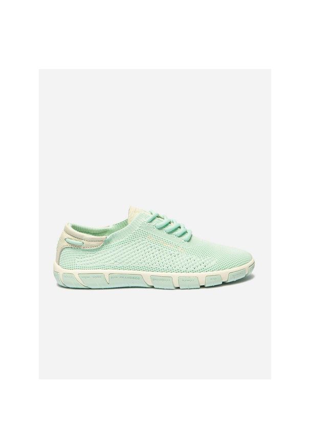 Niskie buty damskie TBS Jazaria. Kolor: zielony. Materiał: skóra
