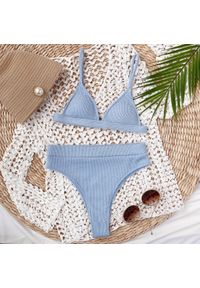 Intica - Bikini z figami regulowane na plażę Nellya. Kolor: niebieski. Materiał: materiał. Wzór: aplikacja