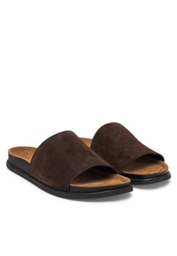 Vagabond Shoemakers Klapki Effie 5922-440-31 Brązowy. Kolor: brązowy. Materiał: skóra, zamsz