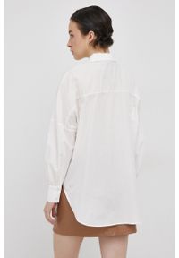 Vero Moda Koszula bawełniana damska kolor biały relaxed z kołnierzykiem klasycznym. Typ kołnierza: kołnierzyk klasyczny. Kolor: biały. Materiał: bawełna. Styl: klasyczny #4