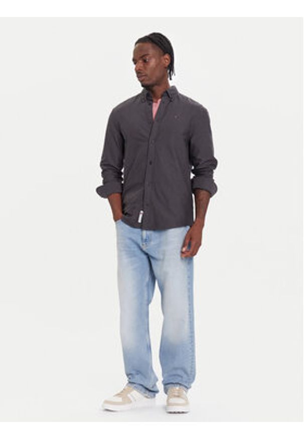 Tommy Jeans Koszula DM0DM21298 Czarny Regular Fit. Kolor: czarny. Materiał: bawełna