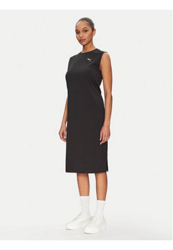 Puma Sukienka codzienna Ess 685643 Czarny Slim Fit. Okazja: na co dzień. Kolor: czarny. Materiał: bawełna. Typ sukienki: proste. Styl: casual