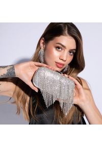 Wittchen - Torebka wieczorowa pudełkowa z błyszczącymi frędzlami. Kolor: srebrny. Wzór: haft. Dodatki: z frędzlami. Styl: wizytowy. Rodzaj torebki: do ręki #5