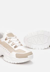 Renee - Biało-Beżowe Sneakersy Euphamia. Wysokość cholewki: przed kostkę. Kolor: biały. Materiał: nubuk, syntetyk. Szerokość cholewki: normalna. Wzór: aplikacja #4
