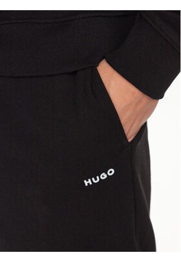 Hugo Dres Dapodayote 50492581 Czarny Relaxed Fit. Kolor: czarny. Materiał: bawełna
