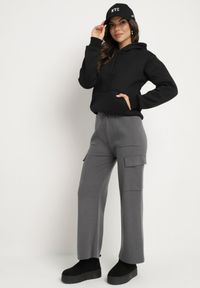 Born2be - Ciemnoszare Dzianinowe Spodnie o Szerokim Kroju z Gumką w Pasie i Kieszeniami Emarissea. Okazja: na co dzień. Kolor: szary. Materiał: dzianina. Styl: casual, elegancki, wizytowy #7