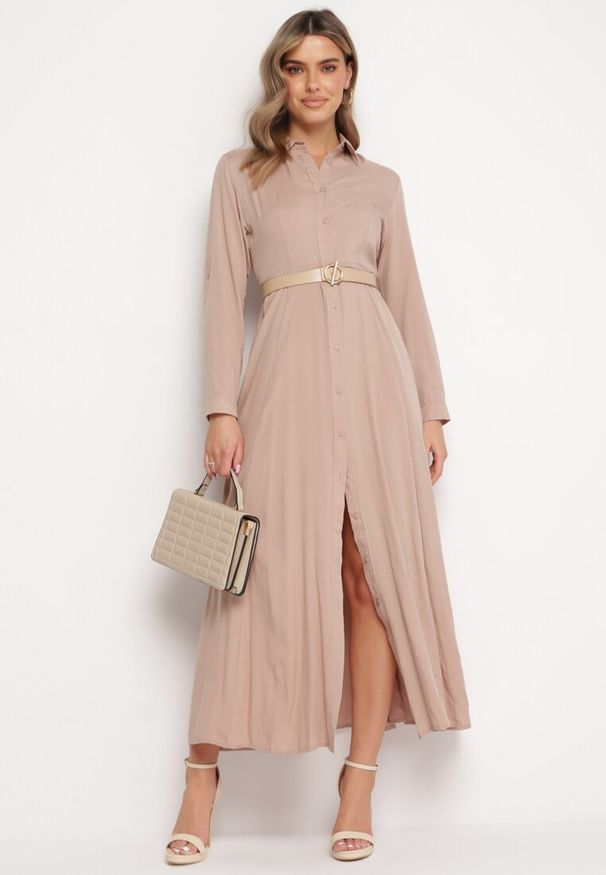 Born2be - Jasnobeżowa Sukienka Controllable. Okazja: na co dzień. Kolor: beżowy. Długość rękawa: długi rękaw. Typ sukienki: rozkloszowane, szmizjerki. Styl: casual, klasyczny. Długość: maxi