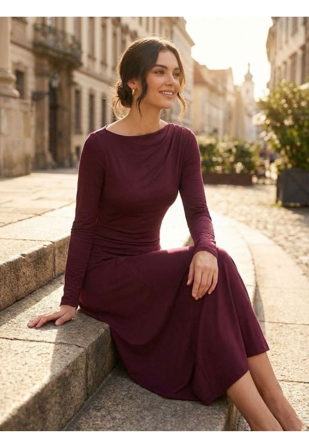 Sinsay - Sukienka maxi z drapowaniem z wiskozą - bordowy. Kolor: czerwony. Materiał: wiskoza. Długość: maxi