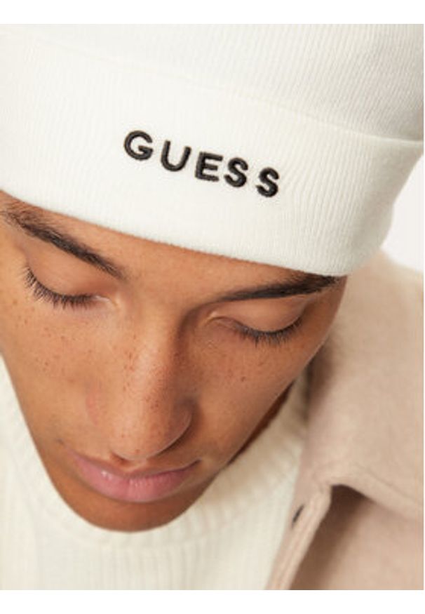 Guess Czapka AM9458 VIS01 Biały. Kolor: biały. Materiał: materiał